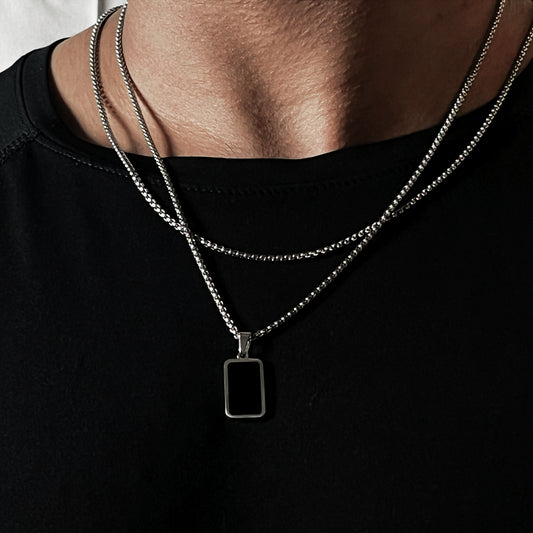 Noir Pendant